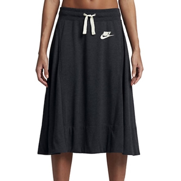 nike midi skirt